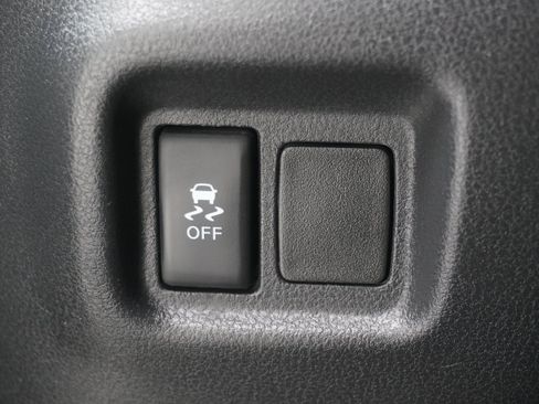 Used 2014 Nissan Versa S Plus image 13