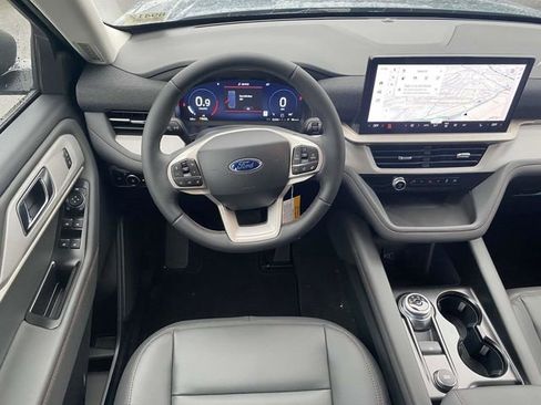 New 2026 Ford Explorer Active w/ Active Comfort Package AWD/4WD image 10