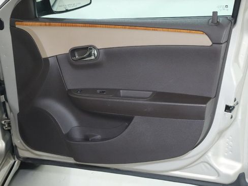 Used 2009 Chevrolet Malibu LT w/ HFV6 Engine Package FWD image 30