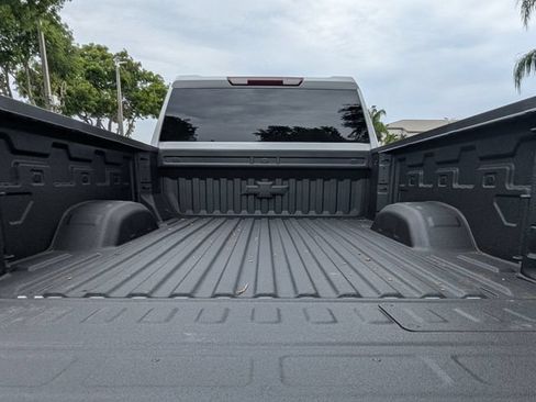 Used 2026 Chevrolet Silverado 2500 LTZ w/ LTZ Convenience Package AWD/4WD image 29