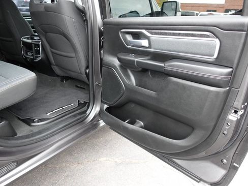 Used 2022 RAM 1500 Big Horn AWD/4WD image 27