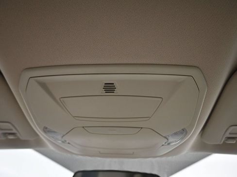 Used 2017 Ford Escape SE AWD/4WD image 25