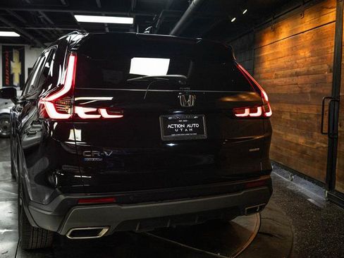 Used 2023 Honda CR-V Sport Touring image 6