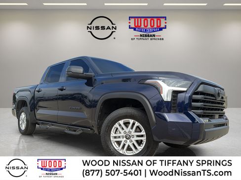 Used 2026 Toyota Tundra SR5 w/ SR5 Premium Package AWD/4WD image 1