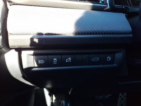 Certified 2025 Toyota Camry SE image 15