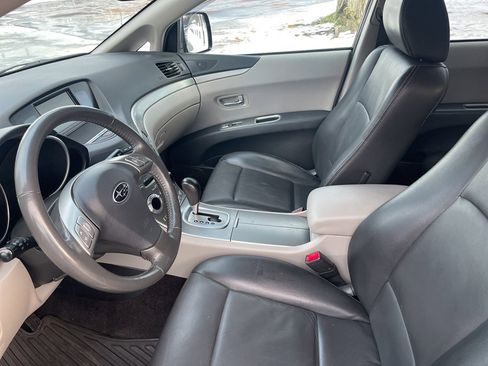 Used 2011 Subaru Tribeca Touring AWD/4WD image 8