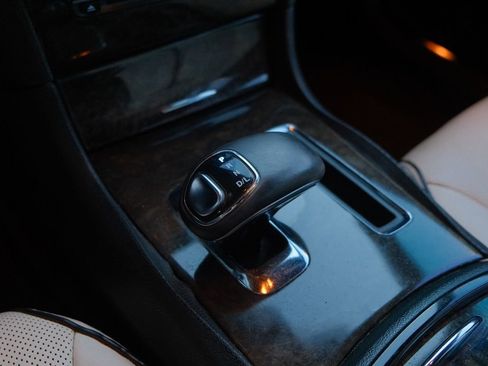 Used 2013 Chrysler 300 Motown image 25