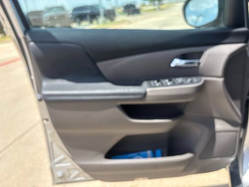 Used 2014 Honda Odyssey EX-L image 31