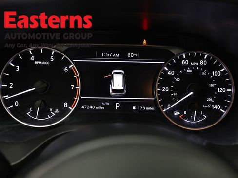 Used 2023 Nissan Rogue S AWD/4WD image 18