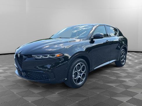 Used 2025 Alfa Romeo Tonale AWD/4WD image 1
