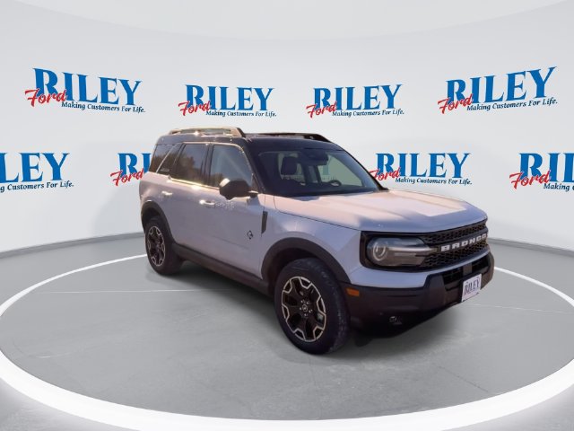 New 2026 Ford Bronco Sport Outer Banks w/ Outer Banks Tech Package+ AWD/4WD image 2