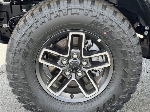 New 2026 Jeep Gladiator Mojave AWD/4WD image 6