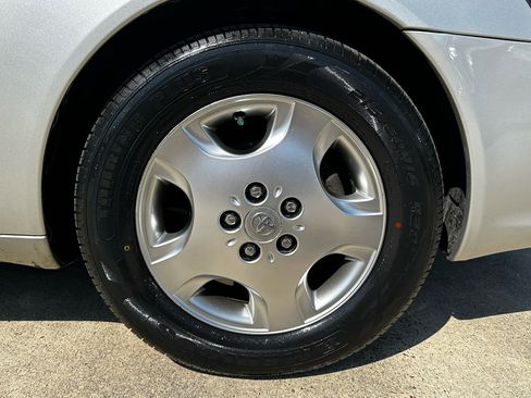 Used 2003 Toyota Avalon XLS image 56