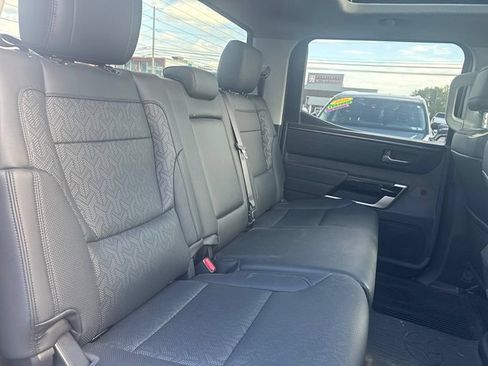 Used 2024 Toyota Tundra Limited AWD/4WD image 23