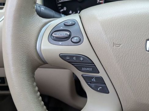 Used 2014 Nissan Pathfinder Platinum w/ Platinum Premium Package FWD image 31