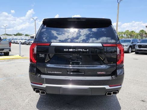 New 2026 GMC Yukon XL Denali w/ Denali Reserve Package RWD image 5