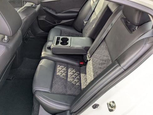 Used 2016 Nissan Maxima SR w/ Midnight Edition image 28