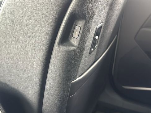 New 2026 Kia Sportage EX image 38