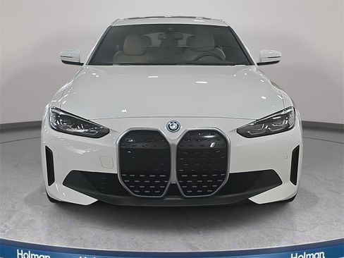 Used 2023 BMW i4 eDrive35 image 3