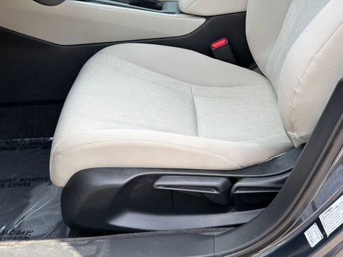 Used 2023 Honda Accord LX image 14