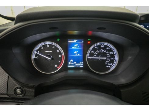 Used 2023 Subaru Forester Premium AWD/4WD image 36