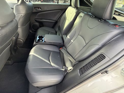 Used 2017 Toyota Prius Prime Premium w/ Carpet Mat Package FWD image 20