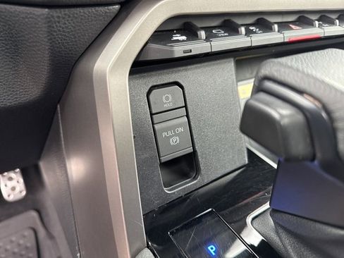 Used 2023 Toyota Sequoia Limited image 26