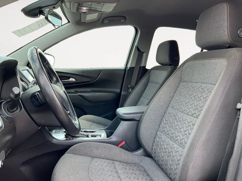 Used 2022 Chevrolet Equinox LT FWD image 9