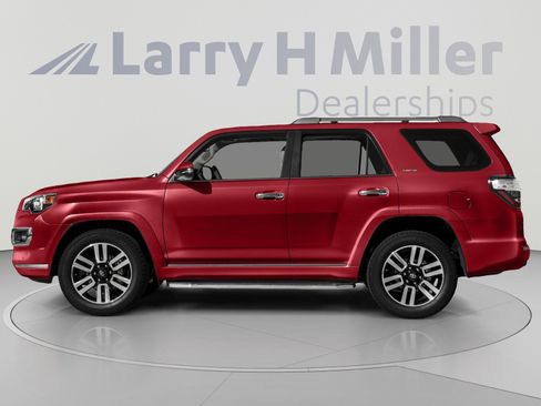 Used 2019 Toyota 4Runner Limited AWD/4WD image 3