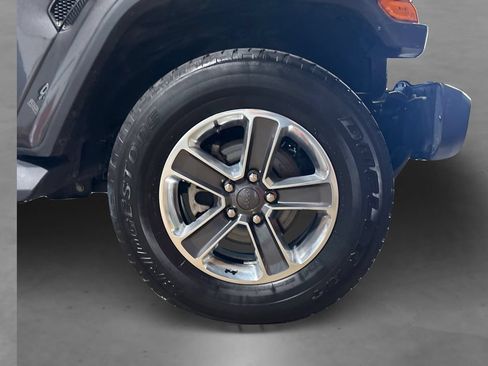 Used 2021 Jeep Wrangler Unlimited Sahara w/ Safety Group AWD/4WD image 23