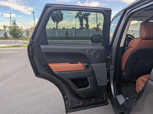 Used 2016 Land Rover Range Rover Sport Supercharged image 18