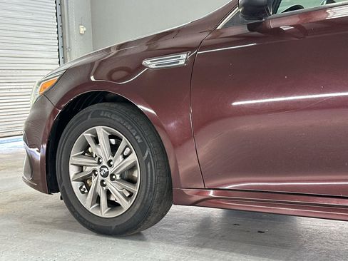 Used 2019 Kia Optima LX FWD image 5