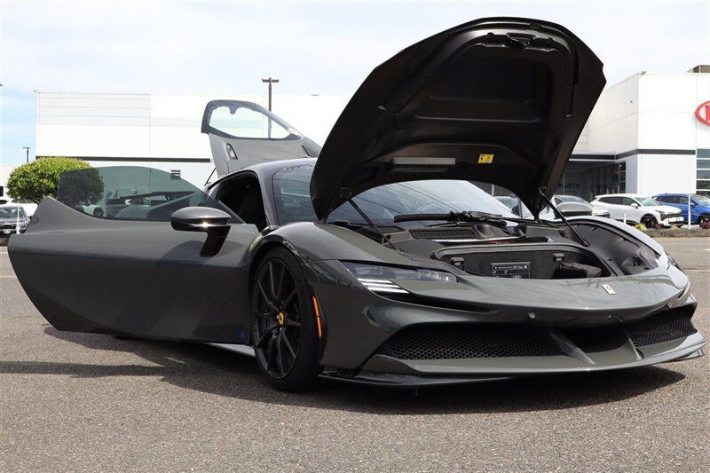 Used 2021 Ferrari SF90 Stradale AWD/4WD image 38