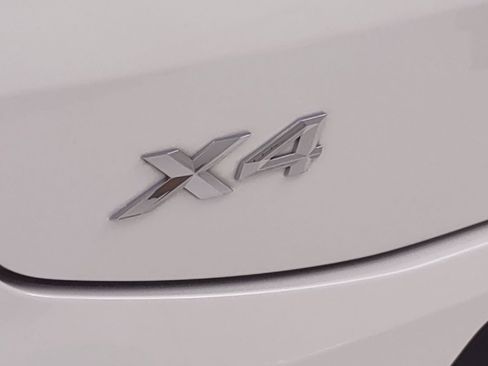 Certified 2023 BMW X4 xDrive30i w/ Convenience Package image 23