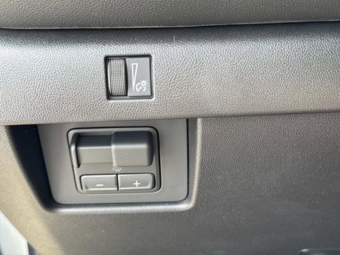 New 2026 Chevrolet Colorado LT w/ LT Convenience Package RWD image 28