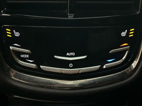 Used 2014 Cadillac CTS Premium image 36