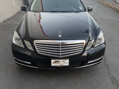 Used 2011 Mercedes-Benz E 350 4MATIC Sedan image 14