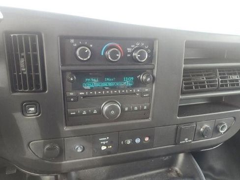 Used 2016 Chevrolet Express 3500 LT w/ LT Preferred Equipment Group image 16