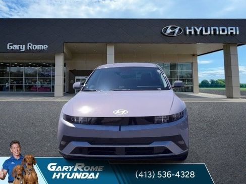 New 2026 Hyundai Ioniq 5 SE AWD/4WD image 3