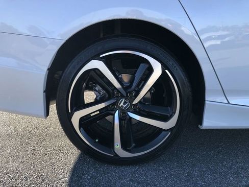 Certified 2022 Honda Accord Sport image 6
