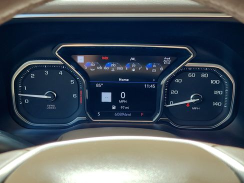 Used 2021 GMC Yukon XL Denali image 23