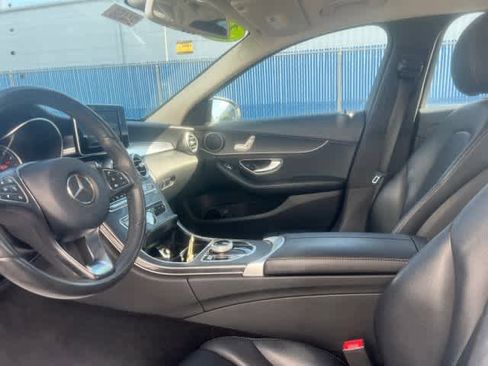 Used 2017 Mercedes-Benz C 300 Sedan image 19