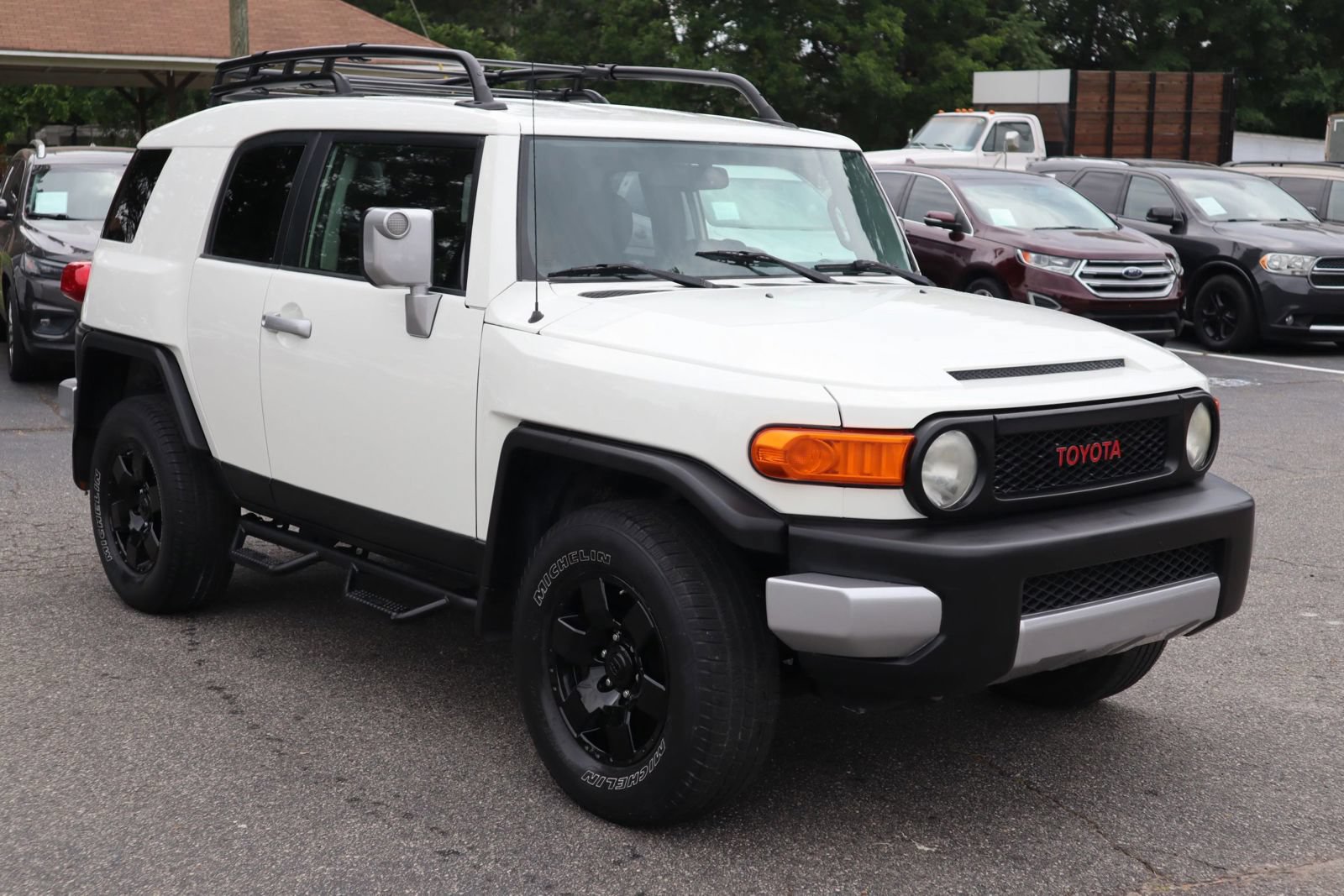 Used 2010 Toyota FJ Cruiser 4WD w/ Upgrade Pkg 2 image 3