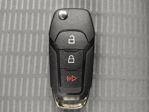 Used 2021 Ford Escape S image 32