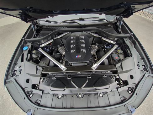 Used 2024 BMW X6 M60i w/ Executive Package image 34