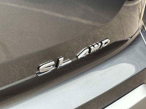 Certified 2025 Nissan Pathfinder SL AWD/4WD image 12