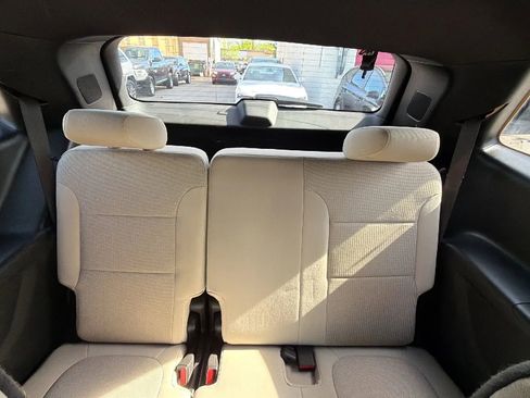 Used 2022 Chevrolet Traverse LT AWD/4WD image 29
