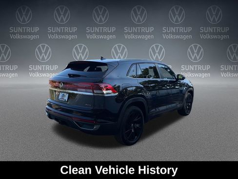 Used 2024 Volkswagen Atlas Cross Sport SE w/ Panoramic Sunroof Package AWD/4WD image 6