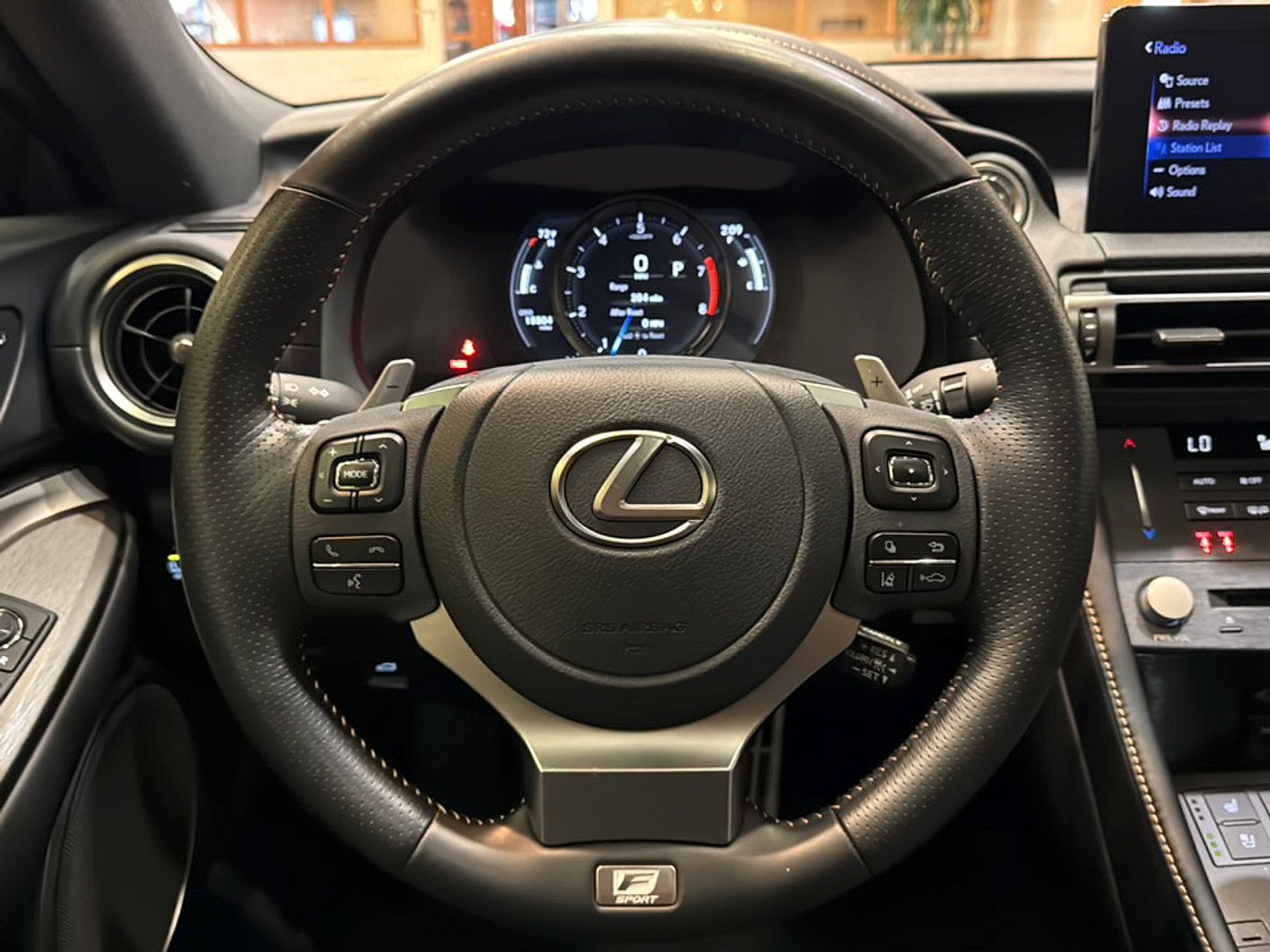 Used 2023 Lexus RC 350 F Sport RWD image 15