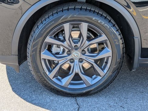 Used 2023 Acura MDX A-Spec image 10